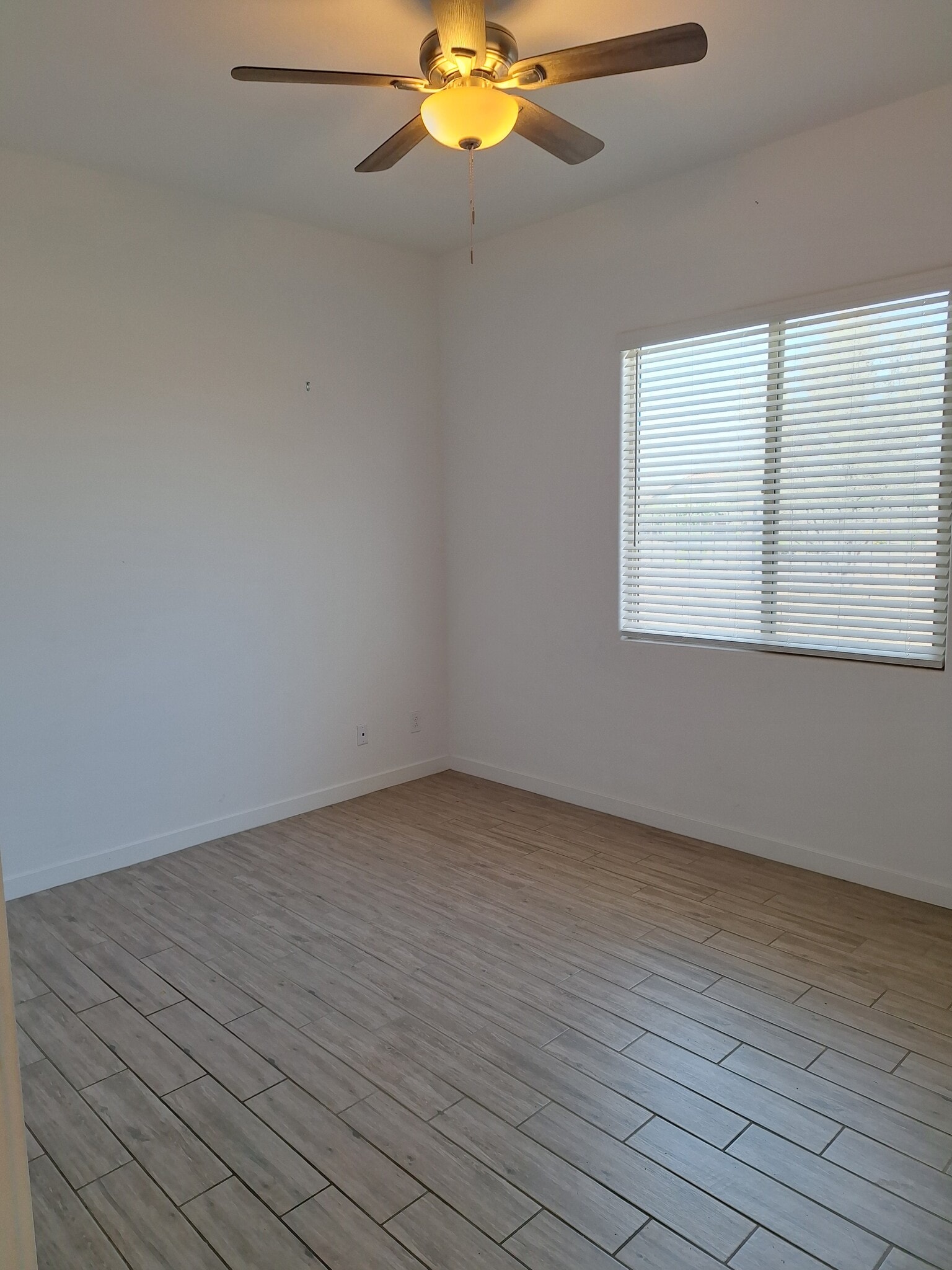 Building Photo - 24426 N 163rd Dr