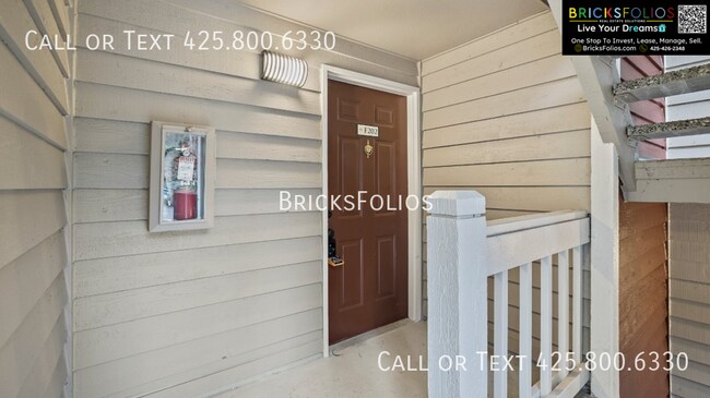 Building Photo - 15242 SE 43rd Ct