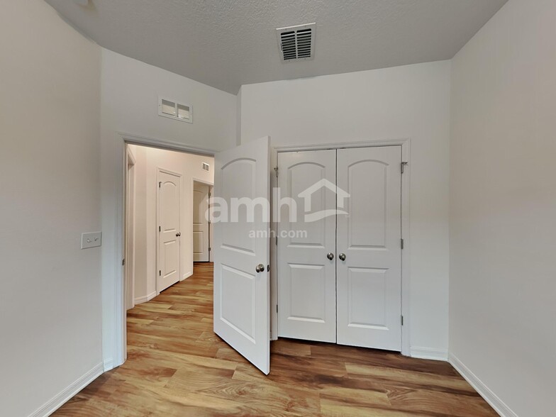 Building Photo - 11604 Winterset Cove Drive