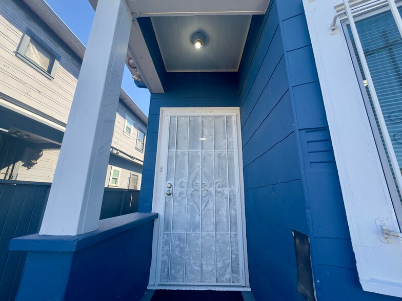 Building Photo - 3218 West St