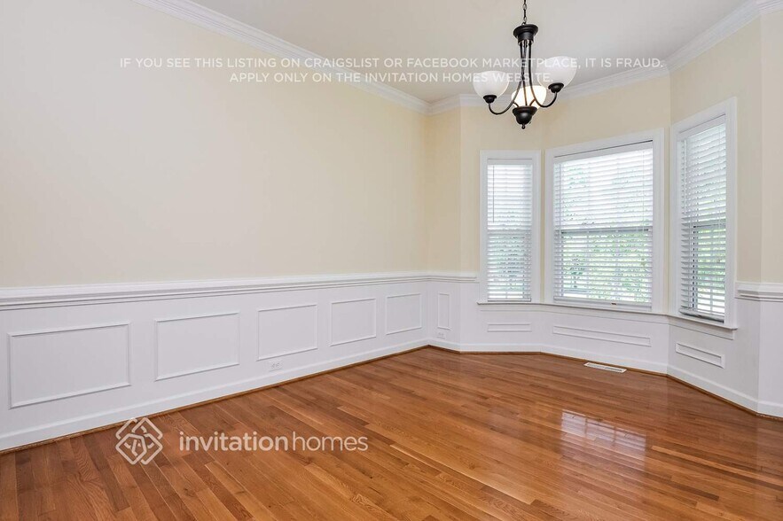 Building Photo - 84 Hastings Dr