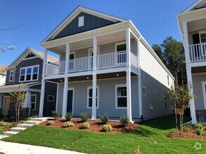 Building Photo - Modern 5 Bed | 3 Bath House in Cary