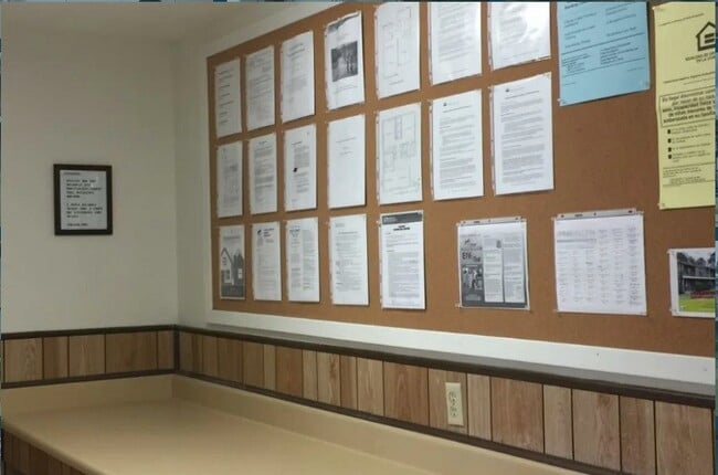 Building Photo - 300 Cobb Mill Rd