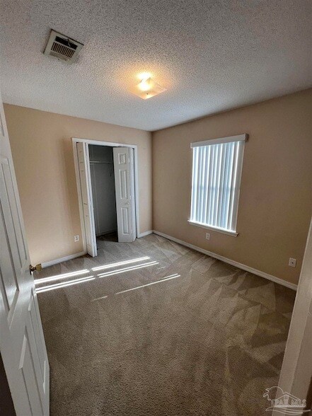 Building Photo - 1029 Antigua Cir