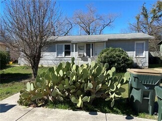 Building Photo - 1033 Haynes St