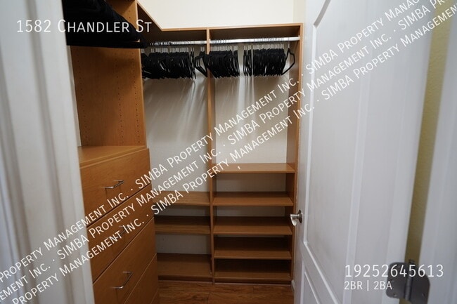 Building Photo - 1582 Chandler St