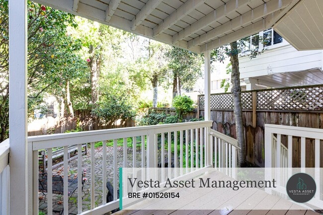 Building Photo - 1938-1940 Jefferson St