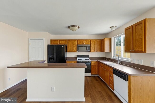Building Photo - 22 Crenshaw Ct