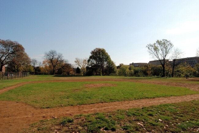 Building Photo - 2500 Q St NW