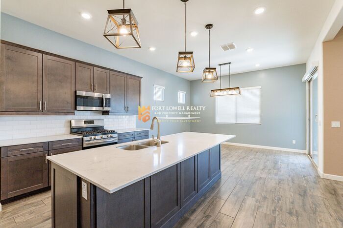 Building Photo - 2811 W Pollack St