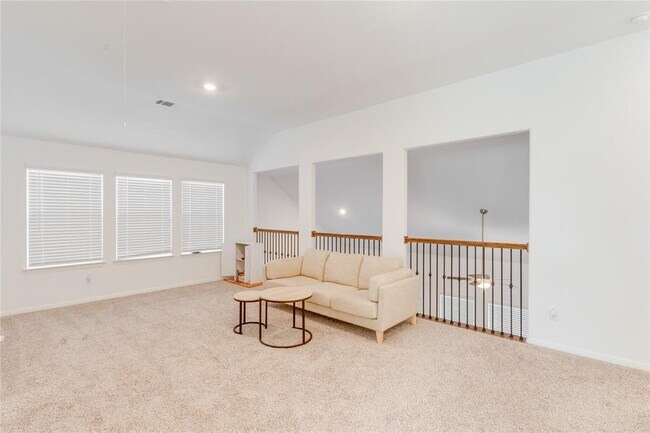 Building Photo - 508 Spurlock Wy