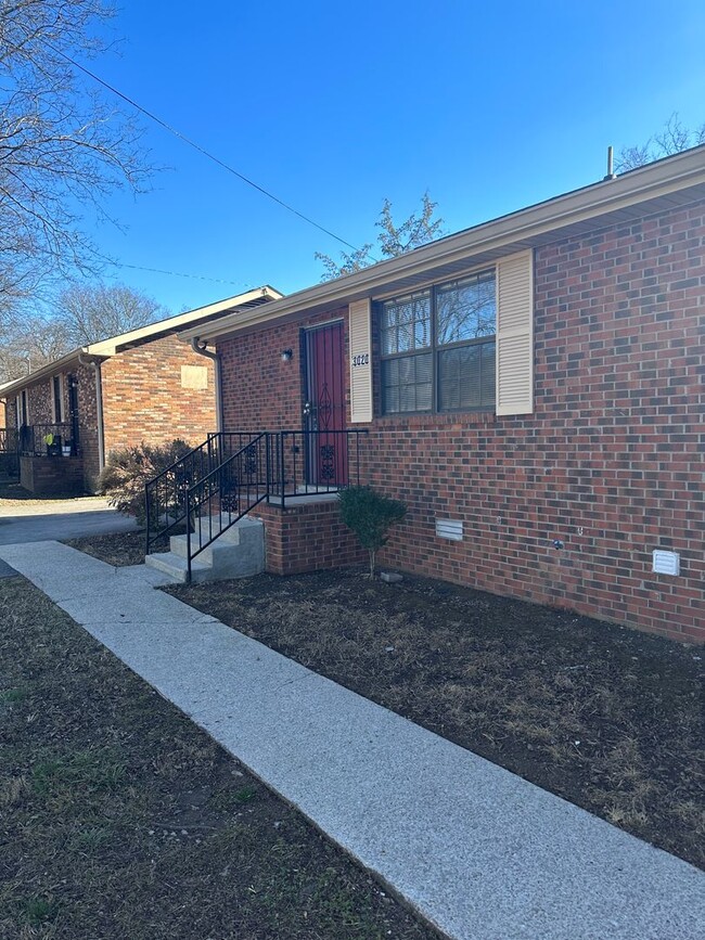 Primary Photo - Freshly Renovated 2Bed / 1Bath in Nashville!