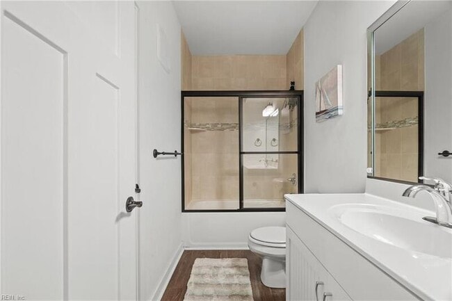 Building Photo - 7922 Shore Dr