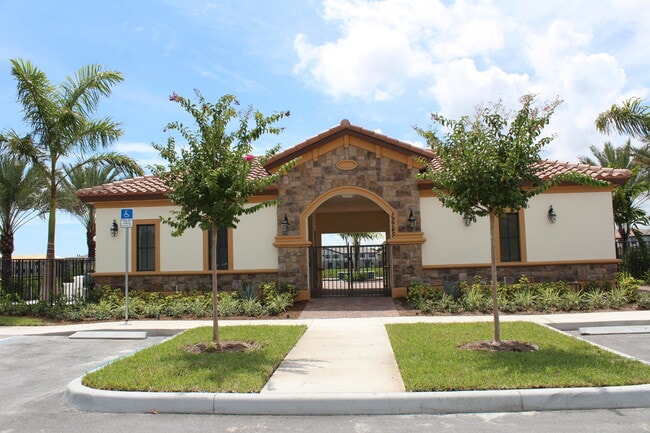 Building Photo - 12951 Anthorne Ln