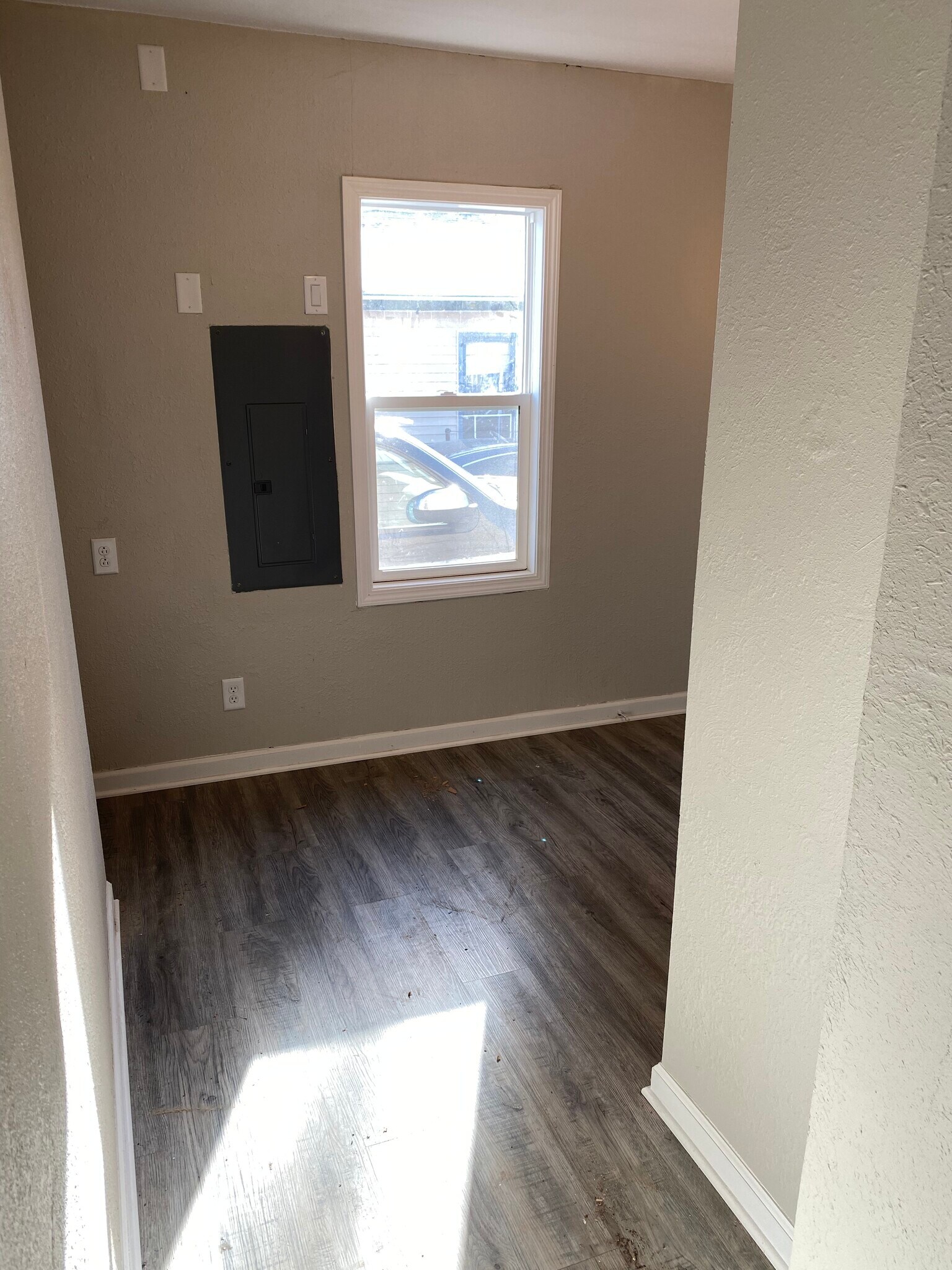 Utility room - 5706 South Union St