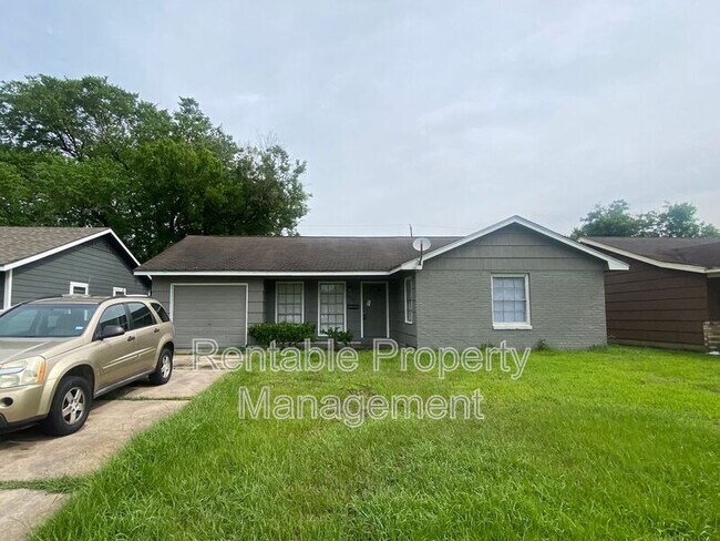 Primary Photo - 5535 Ricky St