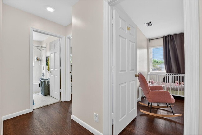 Building Photo - 3755 Pebblebrook Ct