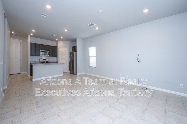 Building Photo - 9404 W Gambel Oak Ln