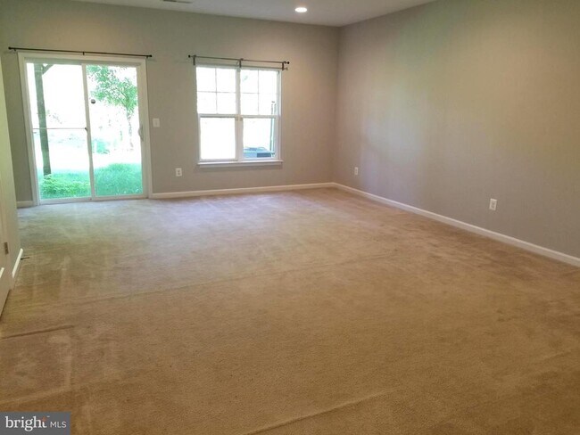 Building Photo - 41 Rapidan Dr