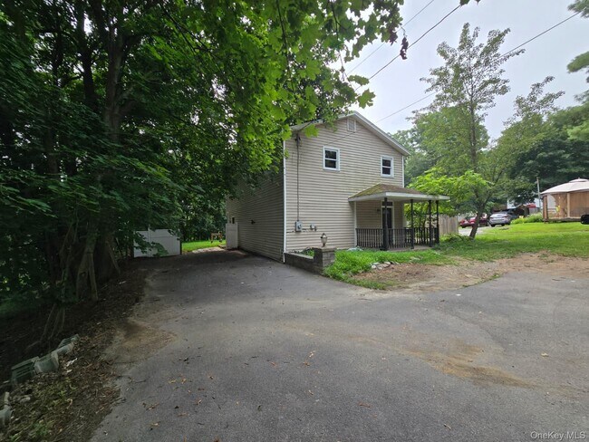 Building Photo - 2769 NY-94