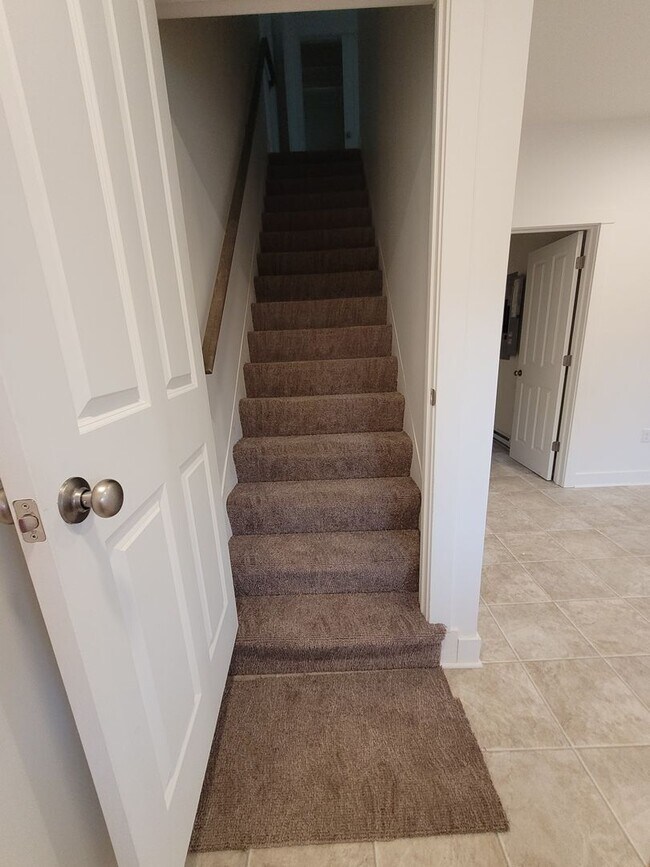 Building Photo - 3 bedroom Conestoga Valley School District