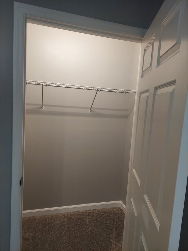 Closet - 1438 Vance Rd