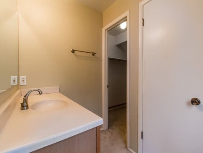 Building Photo - 7449 Magic Hills Cir
