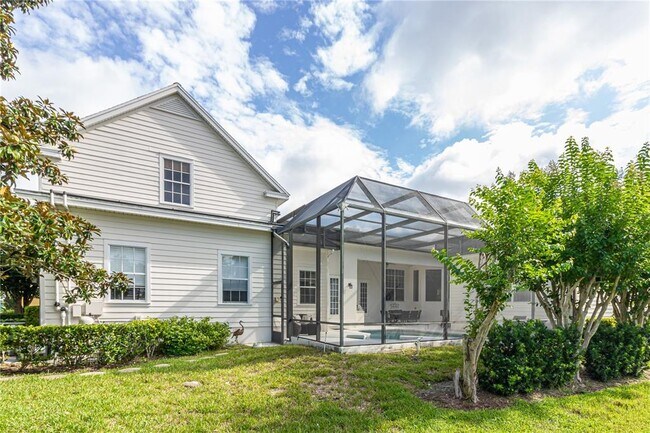 Building Photo - 216 Eastpark Dr