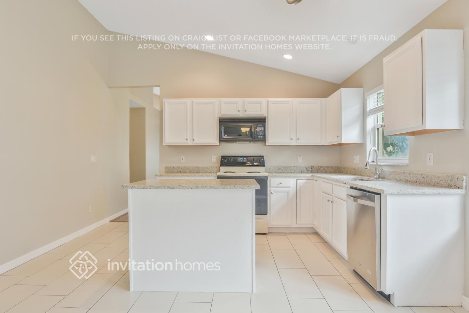 Building Photo - 3850 Aiden Pl