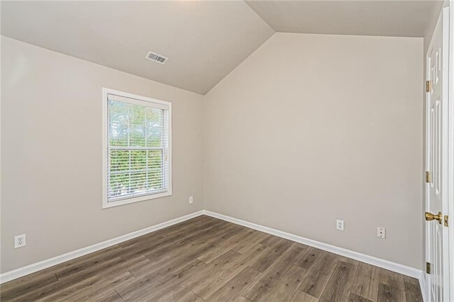 Building Photo - 3013 Grace Ct