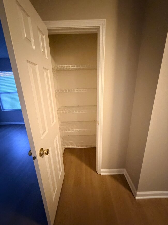 Building Photo - 4919 Tuscany Ln