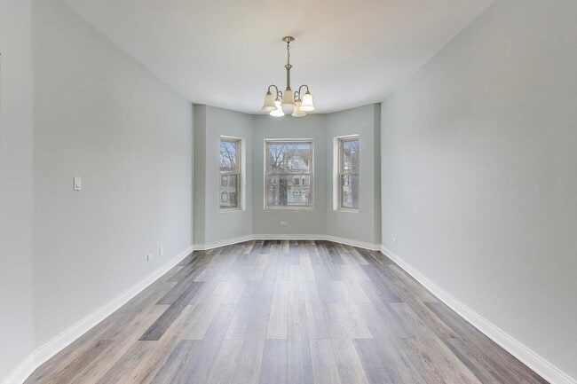 Building Photo - 5938 S Indiana Ave