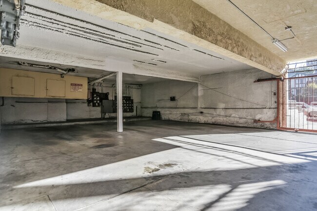 Building Photo - 235 S Rampart Blvd