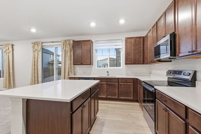 Building Photo - 5744 N Jebel Wy