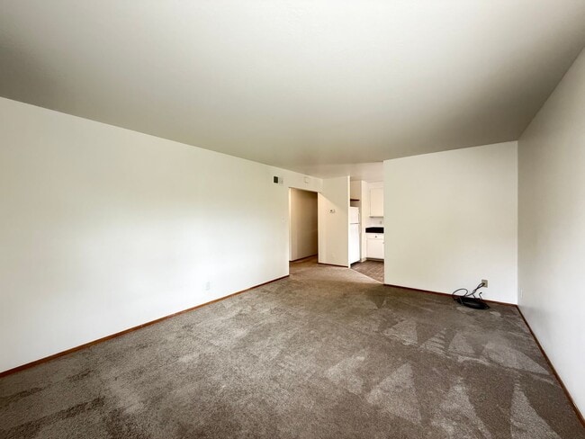 Building Photo - 2053 Central Ave