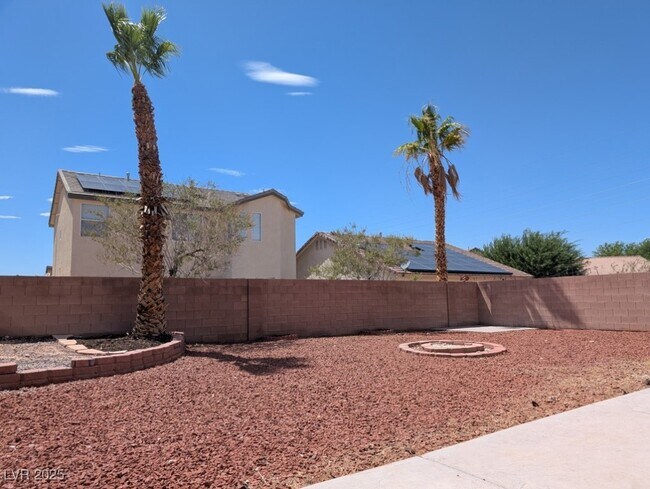 Building Photo - 2773 Echo Springs St