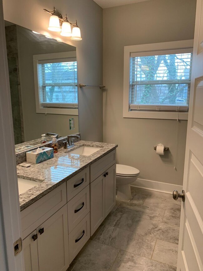 Building Photo - East Nashville 3 Bedroom Home