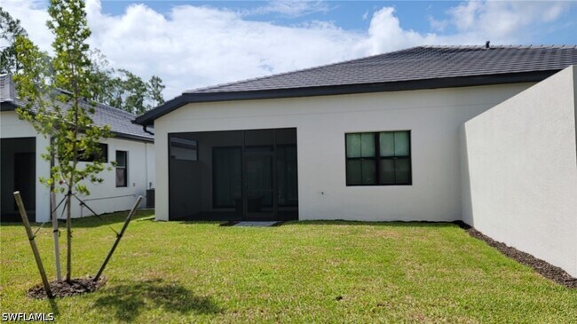 Building Photo - 14891 Loggerhead Dr