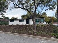 Building Photo - 19 Gaucho Dr