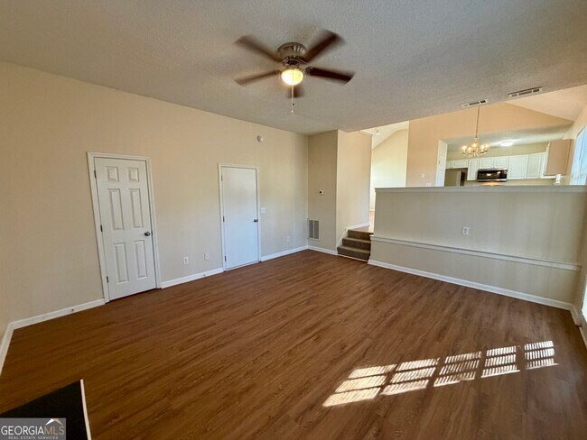 Building Photo - 260 Windscape Dr