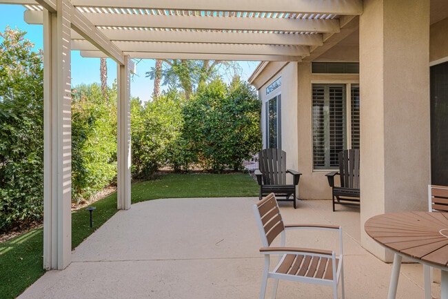 Building Photo - 44357 Royal Lytham Dr