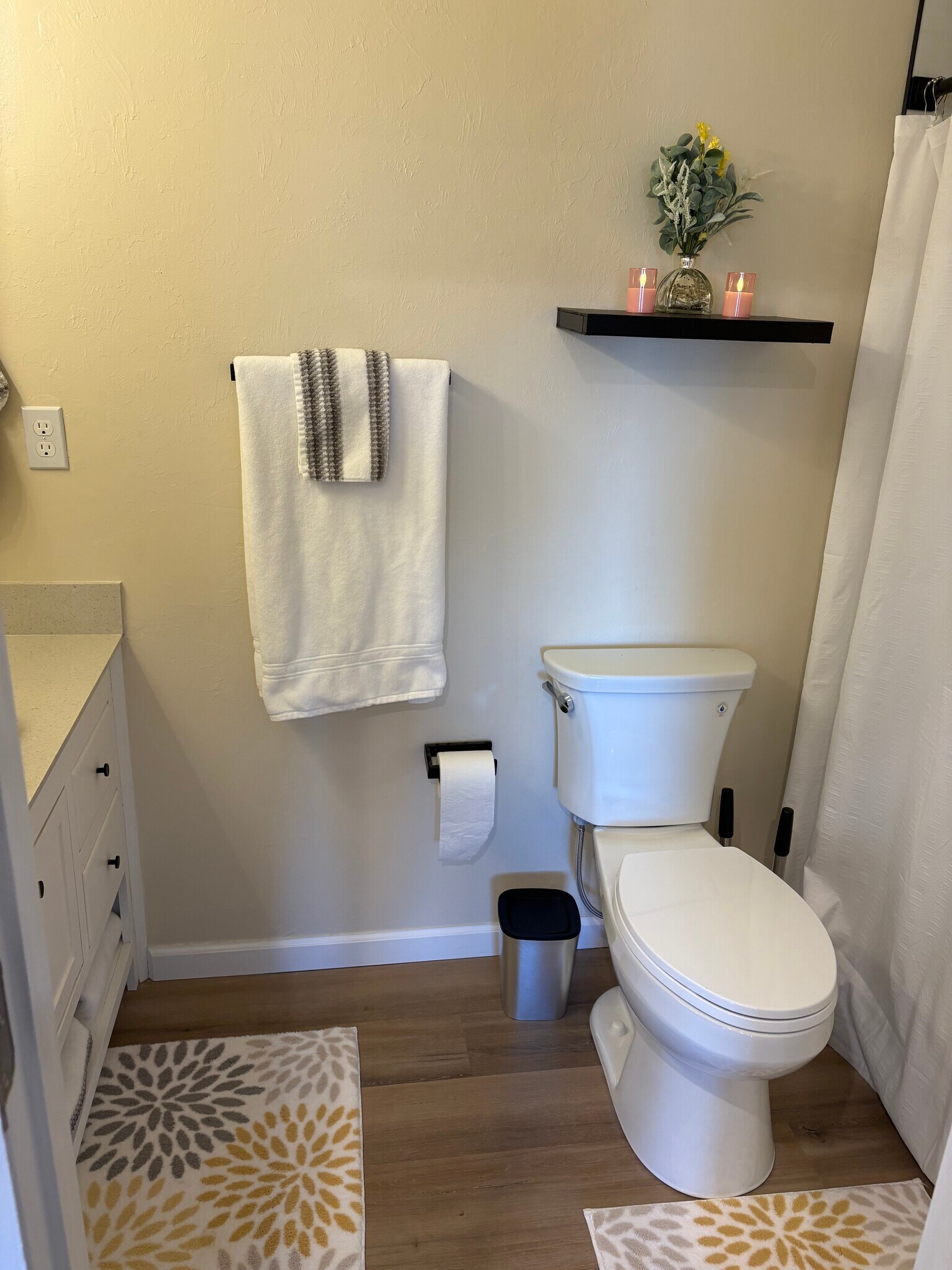 Building Photo - 8710 Palermo Dr