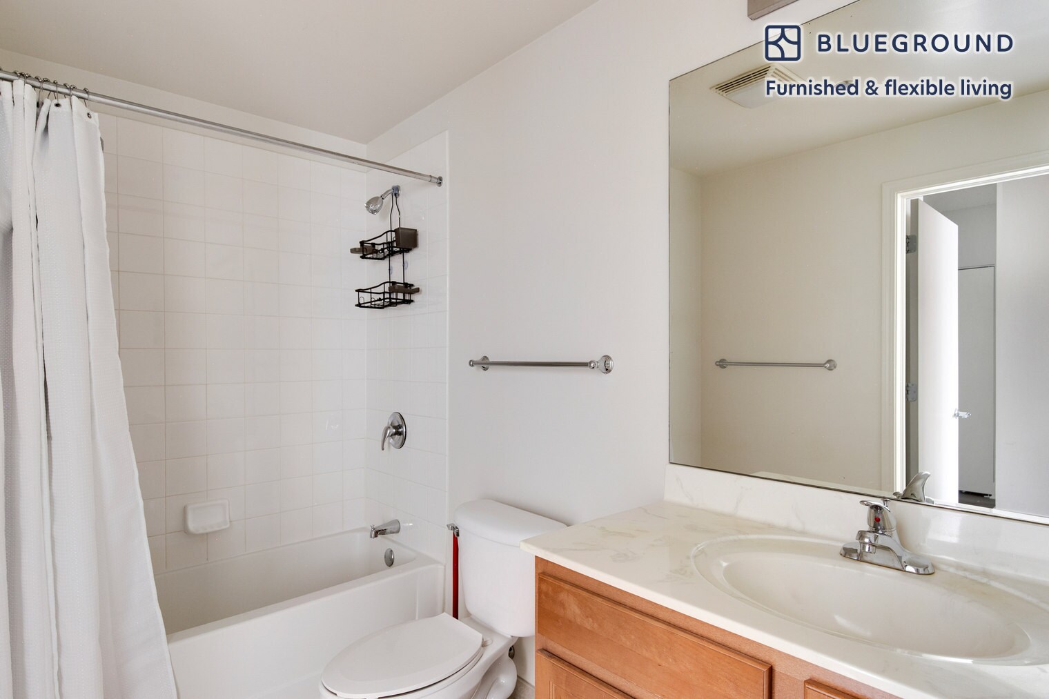 Building Photo - 300 N Canal St