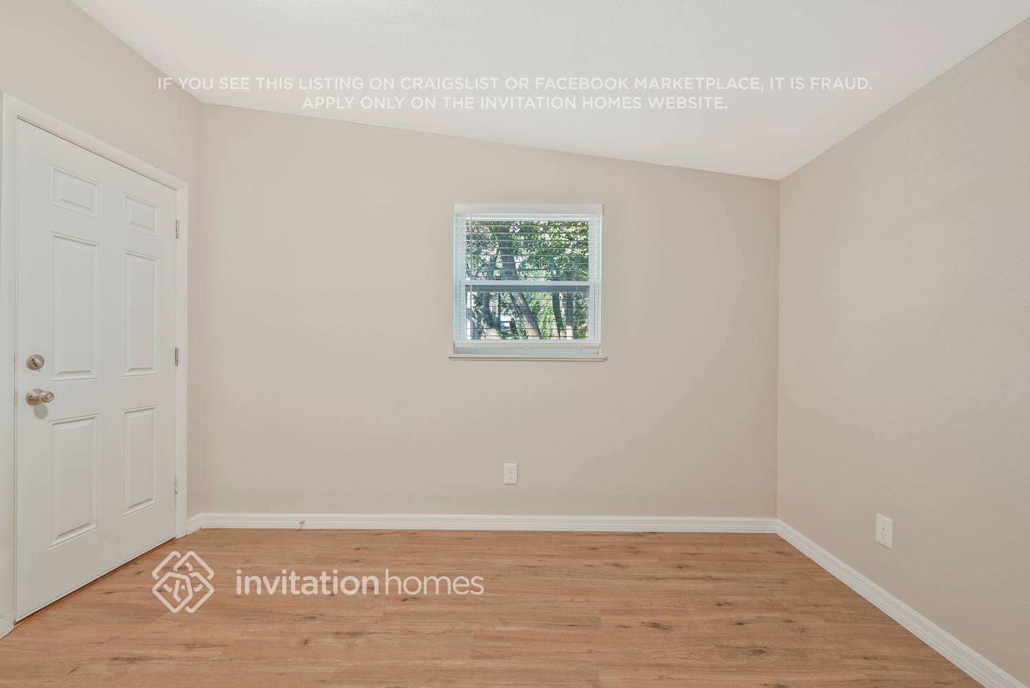 Building Photo - 900 Horizon St