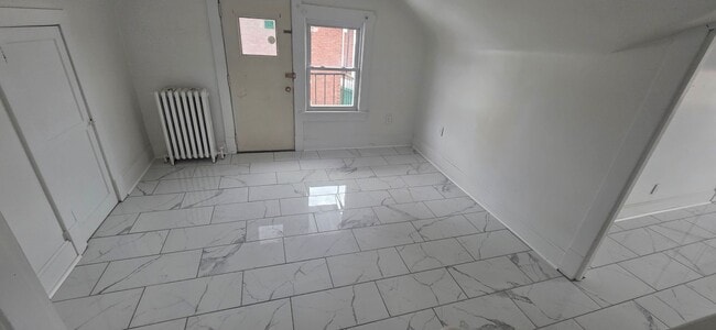 Building Photo - Premium Dwellings-166-168 Bond Street