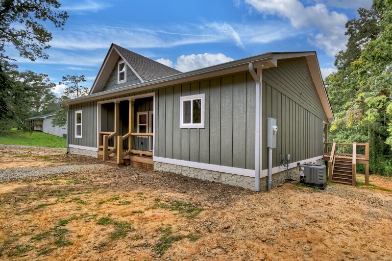 Building Photo - 524 Old Hwy 5