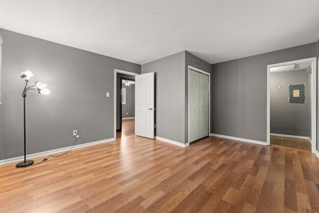 Building Photo - 767-1 Heritage Rd