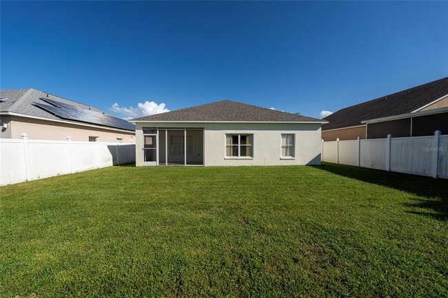 Building Photo - 607 Hacienda Cir