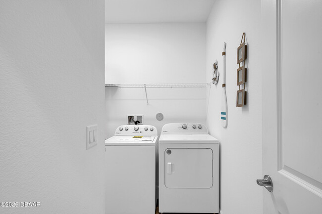 Building Photo - 317 Pop Top Ln