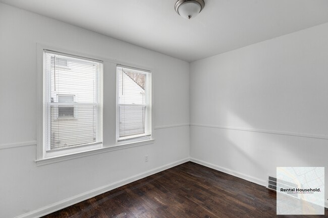 Building Photo - 12511 Whitehill St